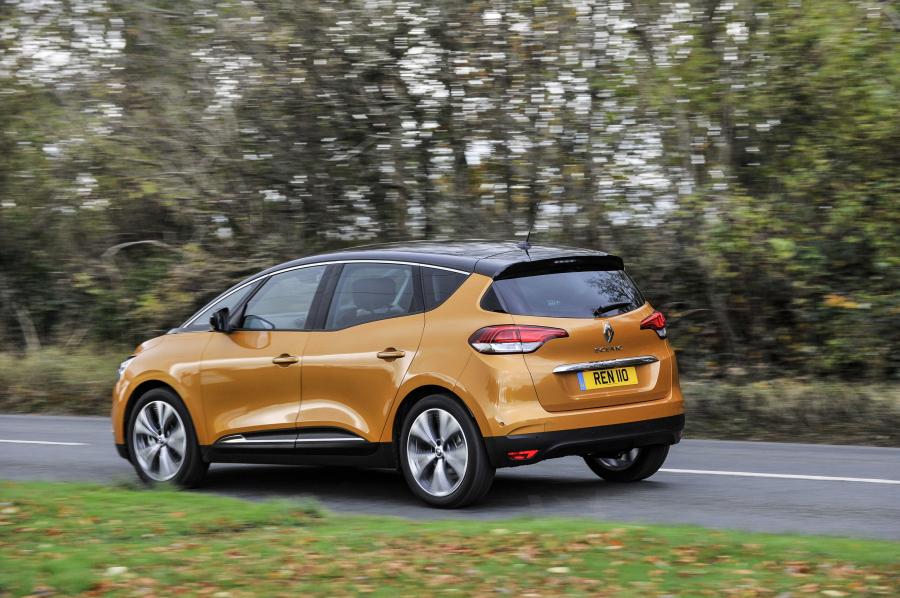  Renault Scenic 2016 года  (UK) (фото 13 из 32)